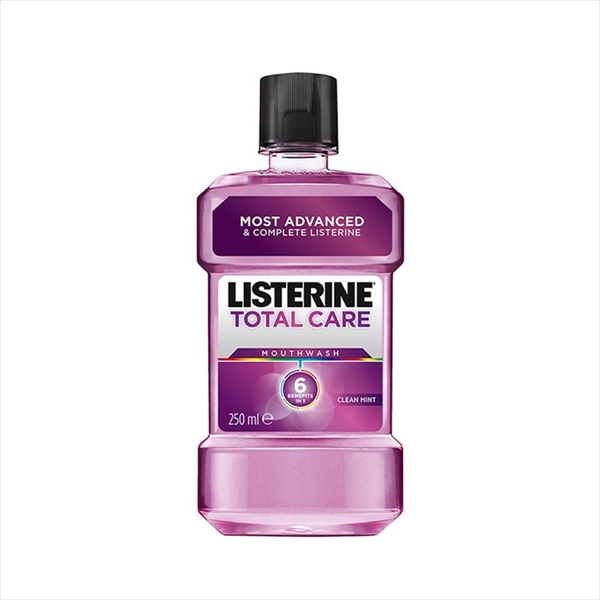 LISTERINE TEČNOST ZA ISPIRANJE USTA TOTAL CARE 6U1 CLEAN MINT 250ML